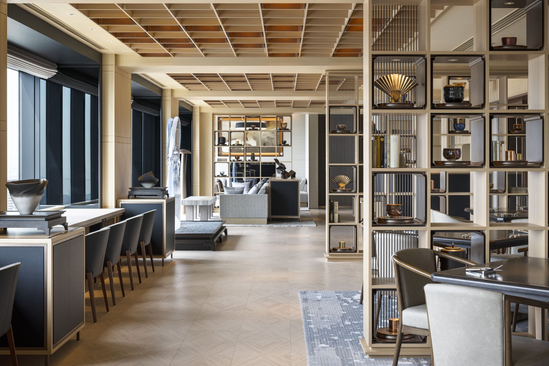 THE OSAKA STATION HOTEL, Autograph Collection